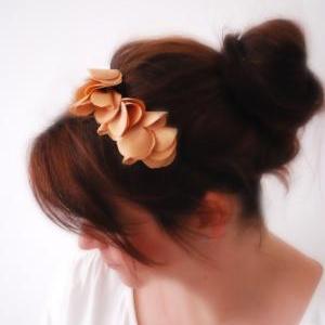 Romantic Gold Flowery Hair Band Bridesmaid Hair..